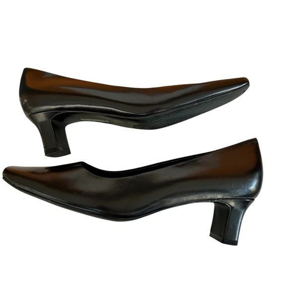 Easy Spirit Women's Caridad Pump, Black Leather, 9M - Picture 1 of 10